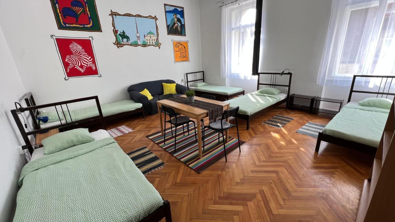 Napartman Pecs Pécs Exterior foto